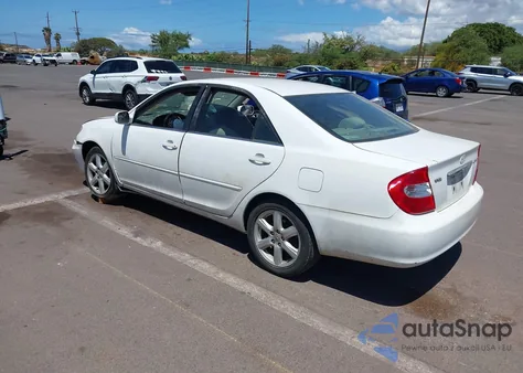 2002 Toyota Camry Le V6/Se V6/Xle V6 from USA, damaged, VIN JTDBF32K320019569